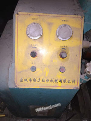 3臺(tái)GA2888智能型高速分批整經(jīng)機(jī)出售