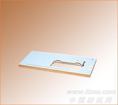 青田縣聯(lián)達縫紉配套廠 專業(yè)供應(yīng)縫紉燈、縫紉機臺板與壓條機